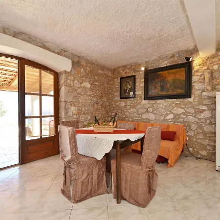 度假居 Margarita-1 By Interhome